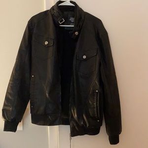 Men’s Chaos Crucker leather jacket with detachable hood. (New with tags)